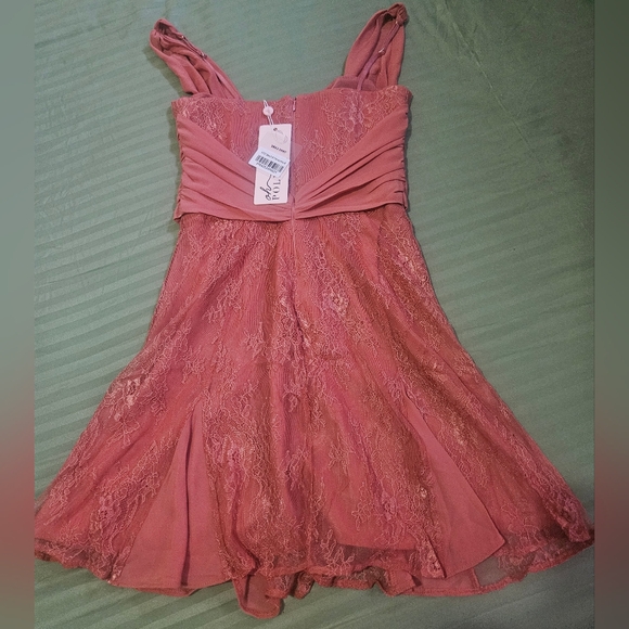 Women's Oh Polly mini dress (Euro sizing) 8 US 4 - Picture 3 of 8